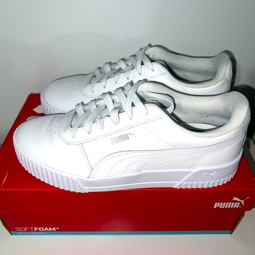 White Low puma sneakers